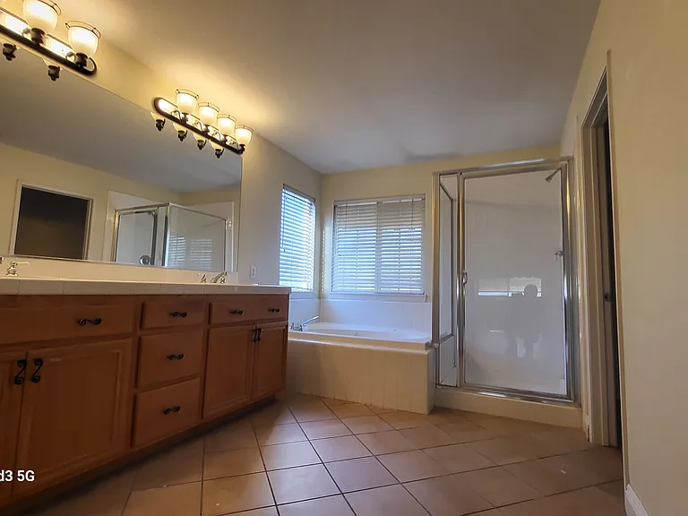 38041 Augusta Dr — Photo 12