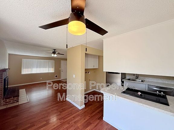 4th image of 900 Z St