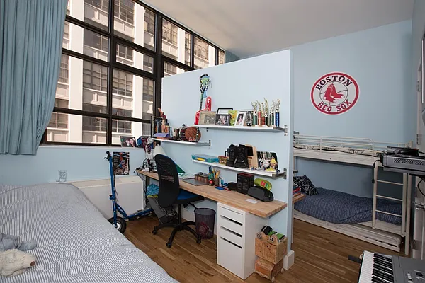 Sold by Corcoran | media 8