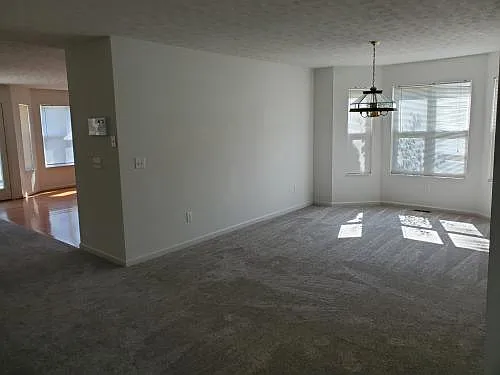 2294 Hazelnut Dr — Photo 11
