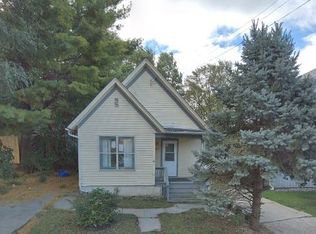 383 Yarwood St, Elgin, IL 60120