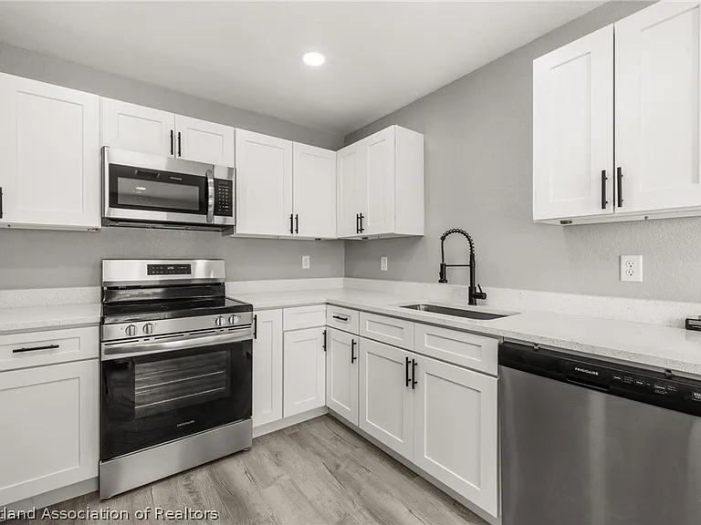 6301 Red Cedar Rd — Photo 5