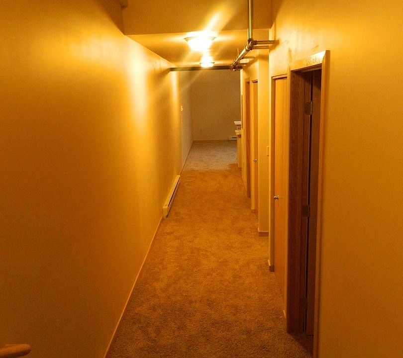1st image of 810 4th Ave S APT 225