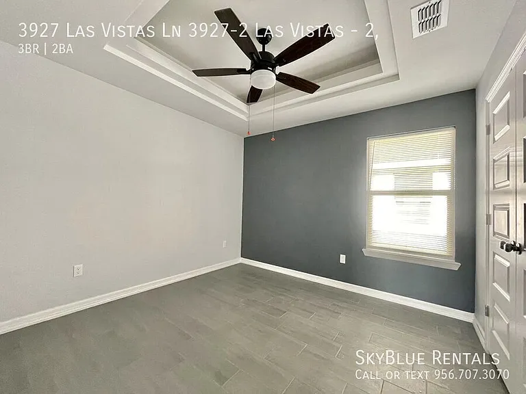 3927 Las Vistas Ln #2 — Photo 5