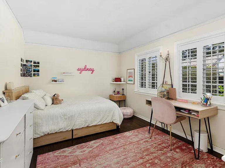 840 Victoria Dr — Photo 21