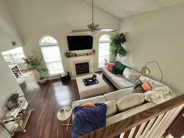 645 Declaration Ct — Photo 5