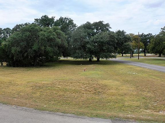 3rd image of 0 Tawny Oak Cir