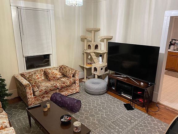 5th image of 1701 Downey St #A