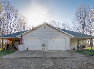 11999 Paradise Rdg, Holts Summit, MO 65043