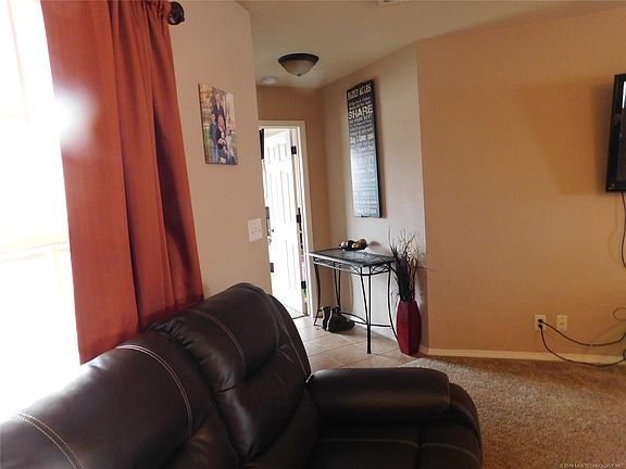 4th image of 9696 E Swan Dr