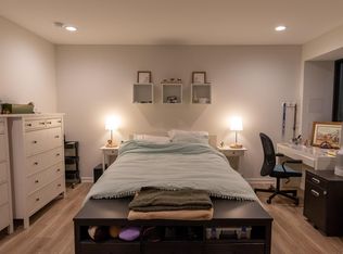 385 Martin St #1F, Philadelphia, PA 19128