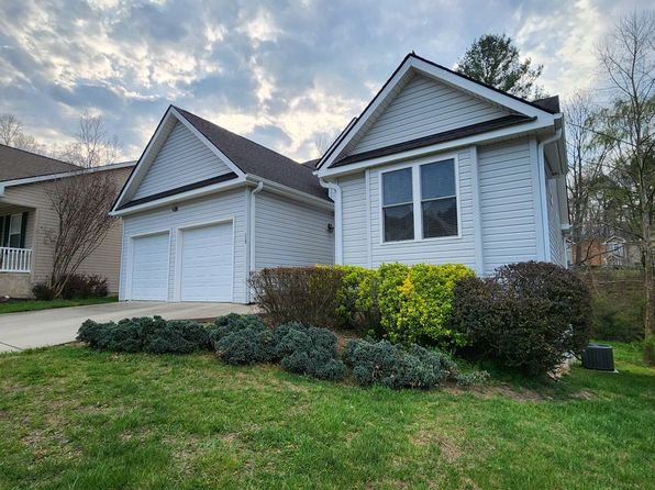112 Woodcreek Cir