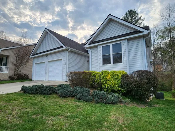 112 Woodcreek Cir, Swannanoa, NC 28778
