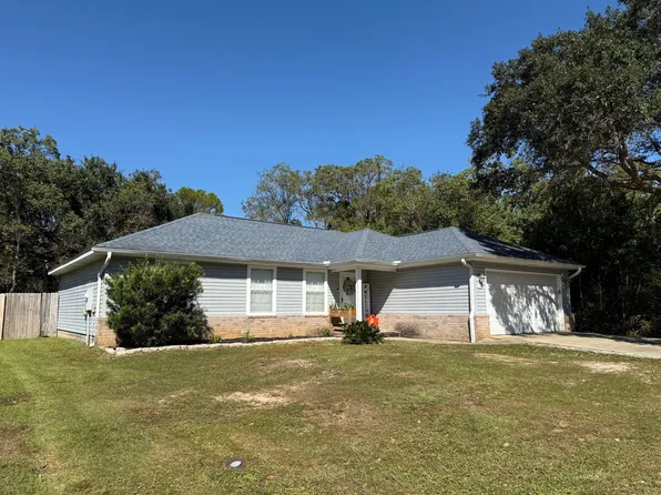 2524 Gator Ln, Pensacola, FL 32505