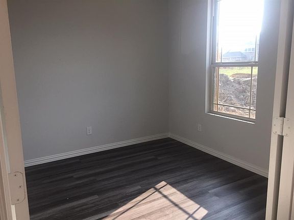 3rd image of 3012 Upland Trail Ln