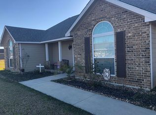 100 Tyler Dr, Orange, TX 77630