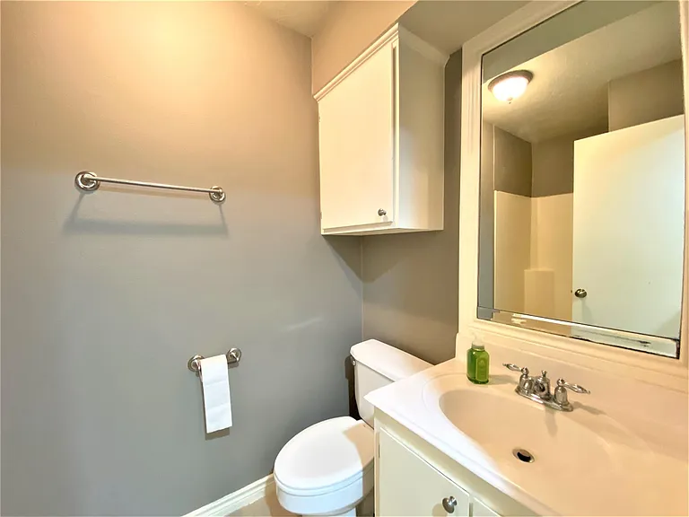 12303 Longfellow Dr — Photo 15
