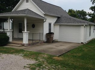 2272 Wallace Ave, Columbus, IN 47201