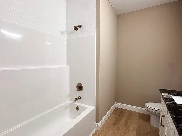 504 E Burgess Rd #C — Photo 17
