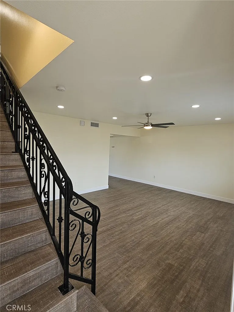 2 bed, 1245 sqft, $3,200 — Photo 4