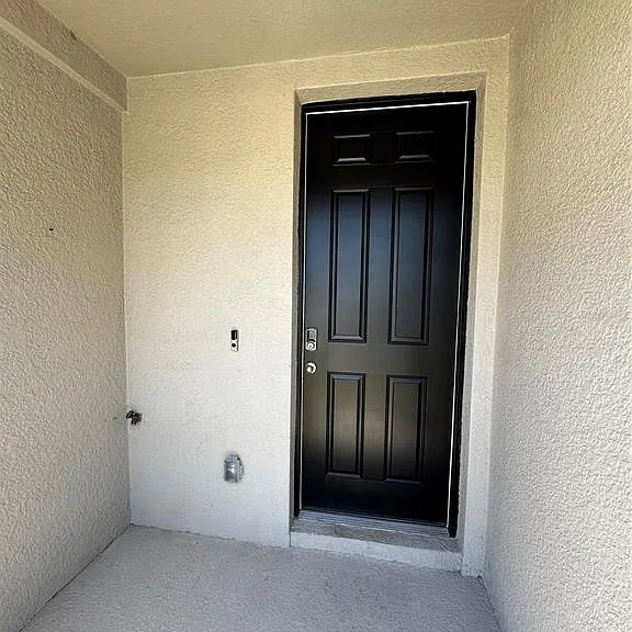 5860 Ocean Isle Dr — Photo 2