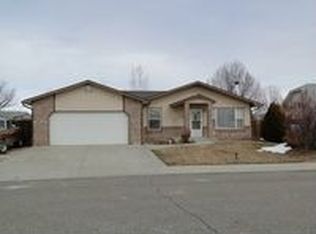 690 Pear Dr, Fruita, CO 81521