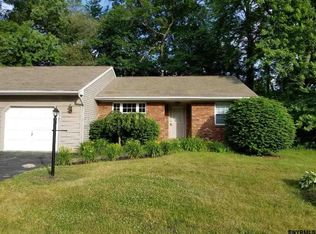 29A Hillside Ave, Colonie, NY 12205