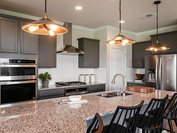 Oversized kitchen island