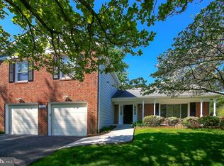 19108 Harkness Ln, Gaithersburg, MD 20879