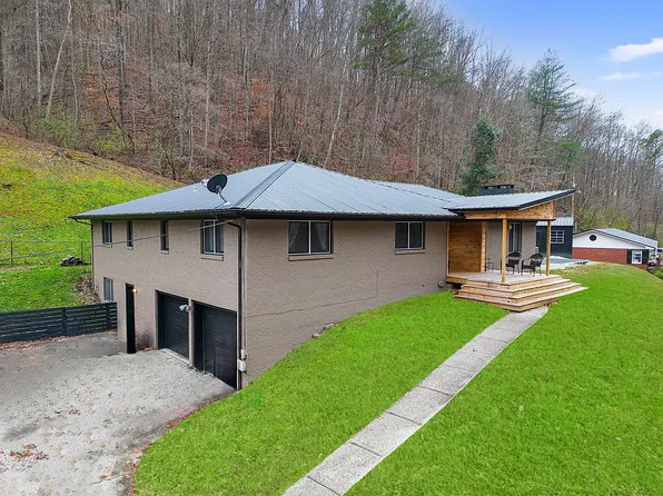 584 Trimble Branch Rd, Prestonsburg, KY 41653