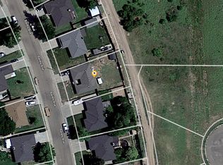 612 Bailey Ave, Dumas, TX 79029