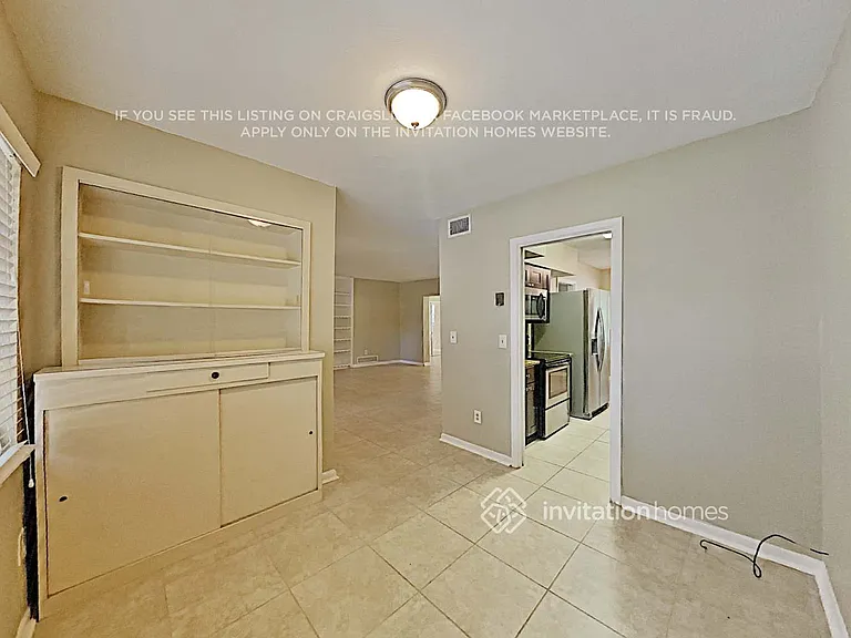 12160 Croft Dr — Photo 6