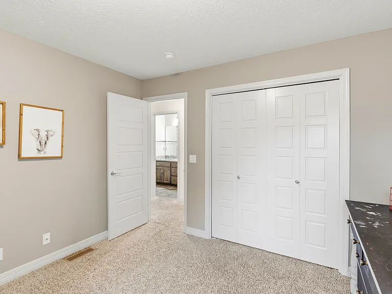 19506 Shadow Ridge Dr — Photo 31