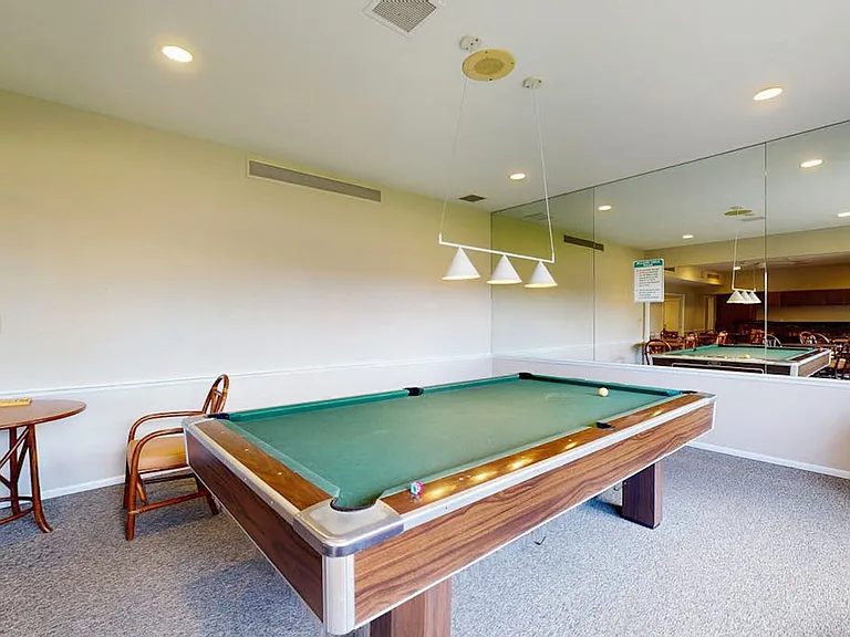 Building's Lounge