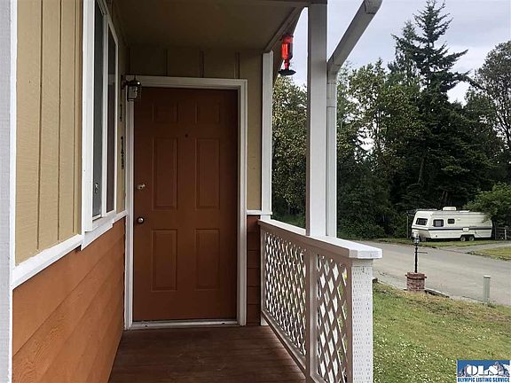 2nd image of 1936 Westview Drive1936 West View Dr