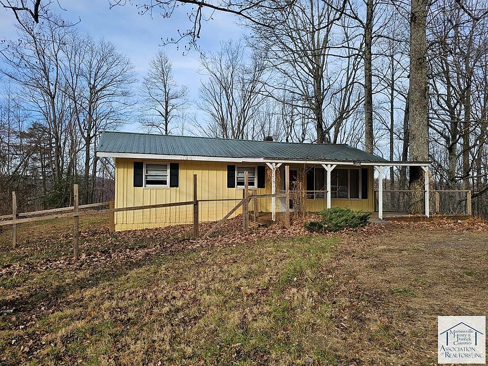 1st image of 1004 Rock Castle Ln SE