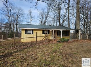 1004 Rock Castle Ln SE, Floyd, VA 24091