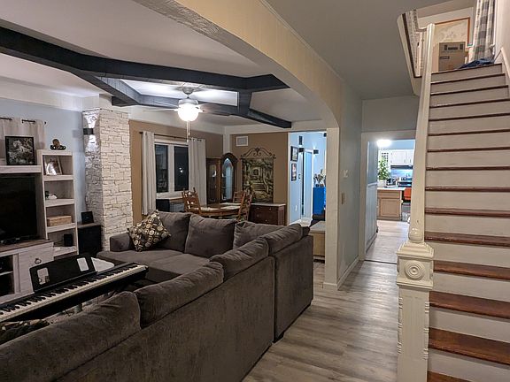 Furniture will be removed before lease begins.