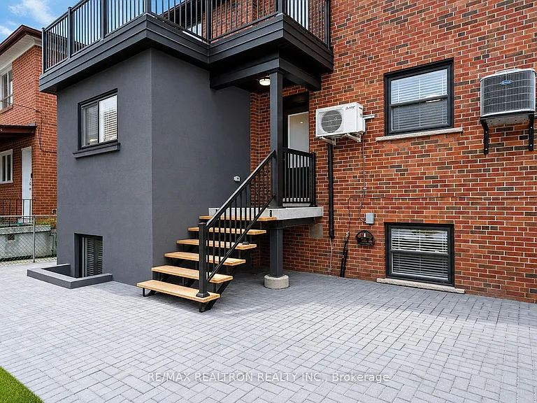 230 Boon Ave #4 — Photo 16