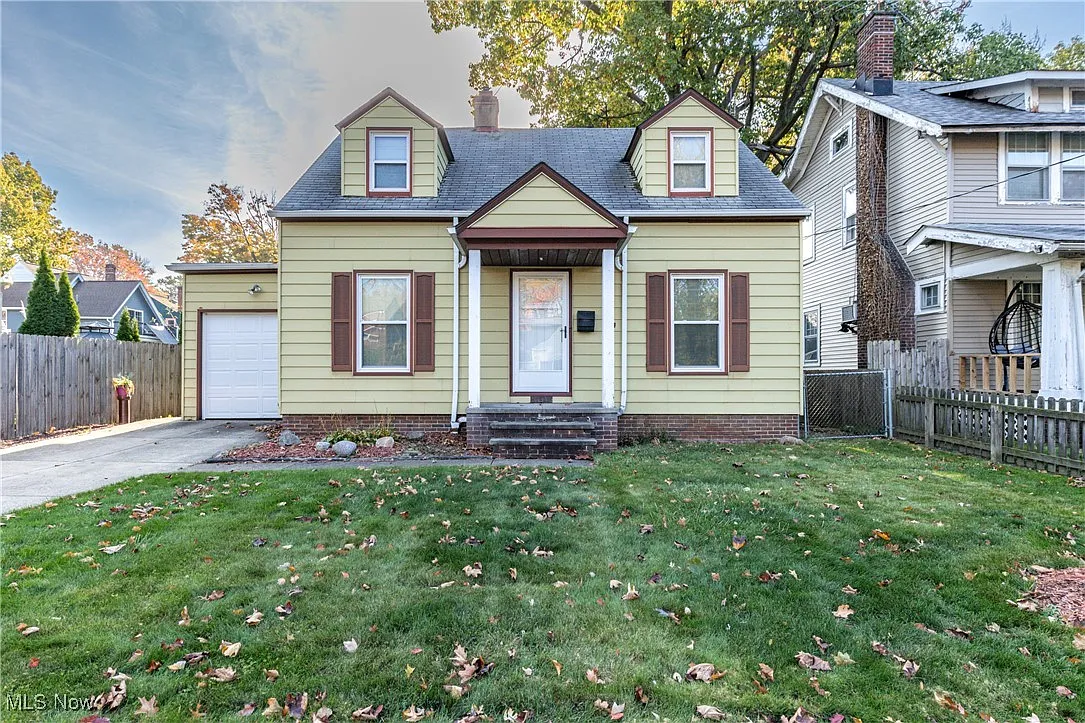 17910 Dillewood Rd photo 1