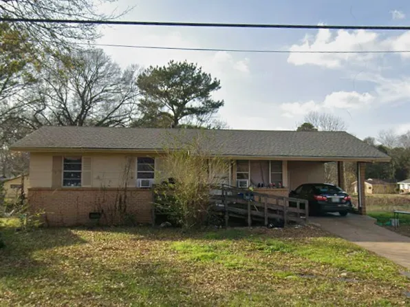 565 Martin Luther King Dr, Canton, MS 39046