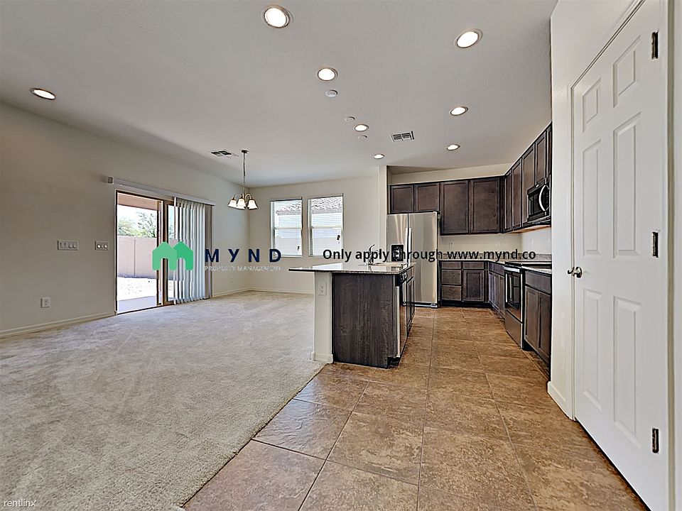 1st image of 41561 N Calle Del Sol