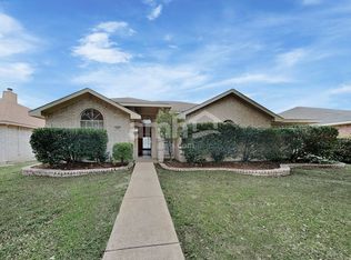 432 Round Rock Rd, Cedar Hill, TX 75104