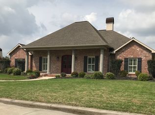 4608 Angelle Dr, Sulphur, LA 70663