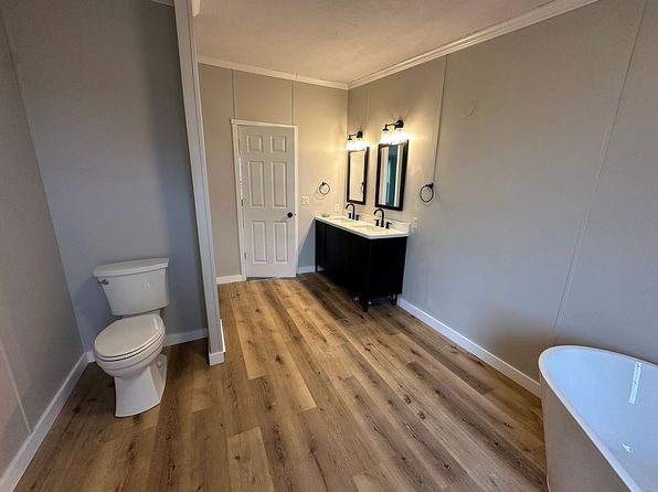 608 Missouri Rd, Richmond, KS 66080