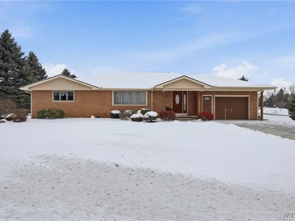 3420 Bullis Rd, Elma, NY 14059