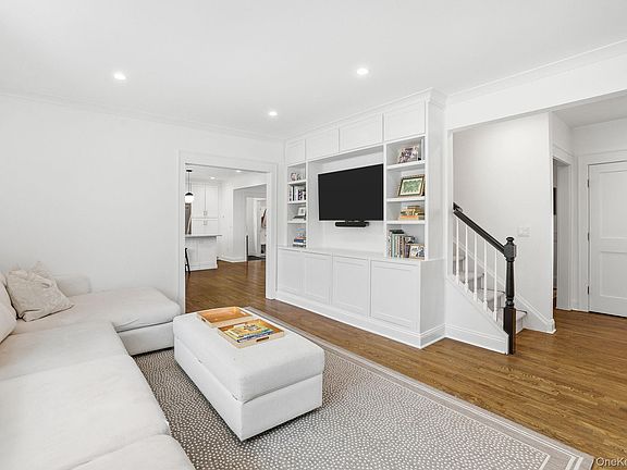 4th image of 1 Kenmare Road