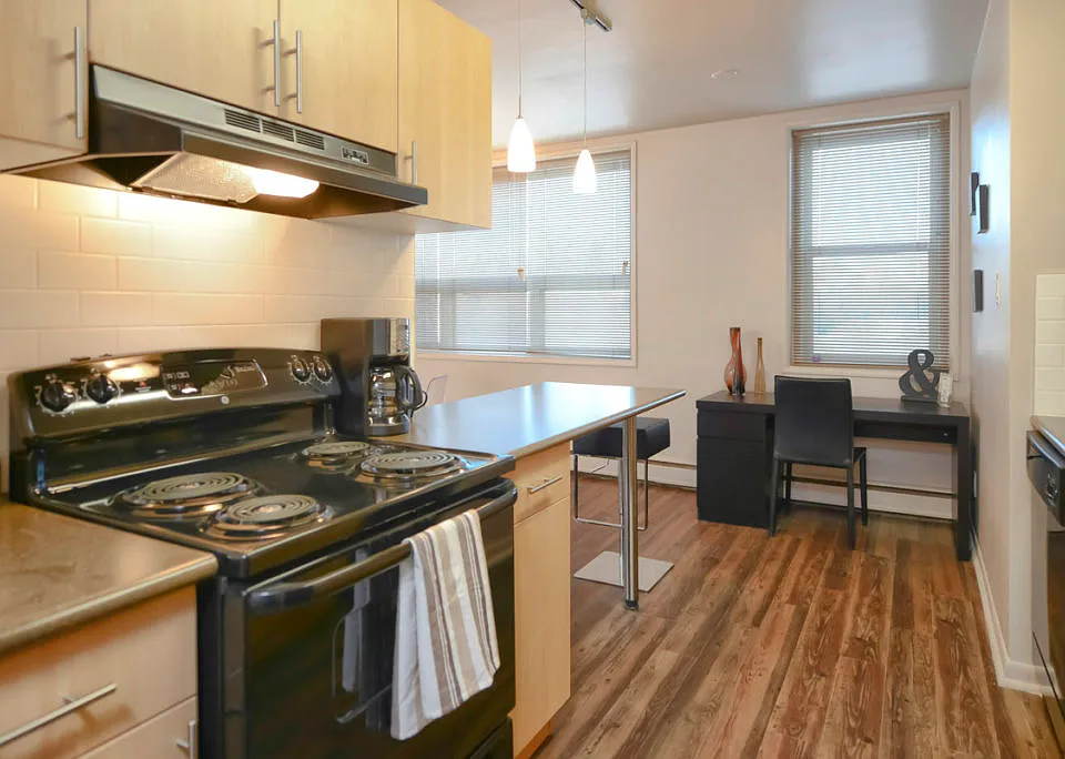 2415 Portage Ave