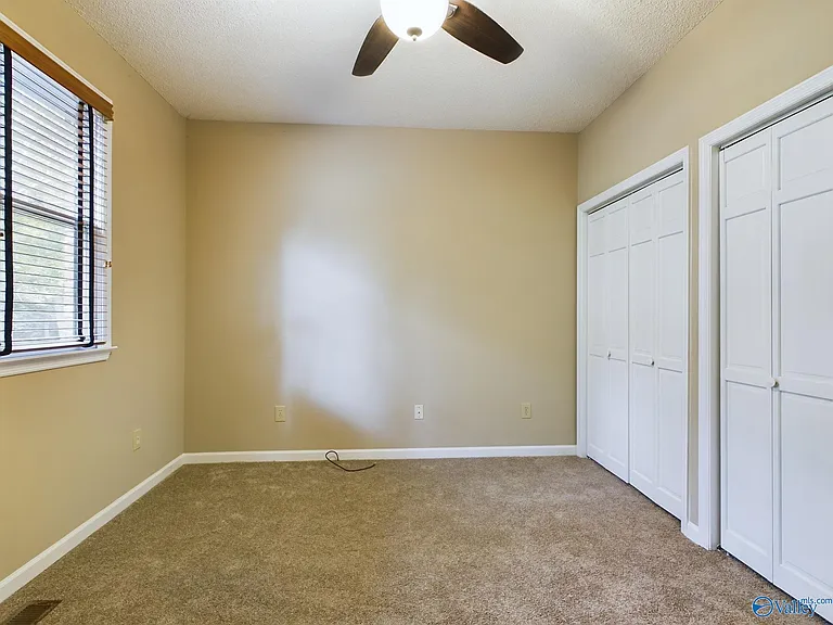 1016 Seina Vista Dr — Photo 20