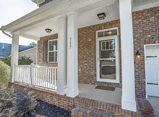 317 Eagle Claw Dr, Chapin, SC 29036